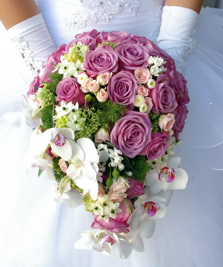 ウェディングブーケも各種ご用意いたします